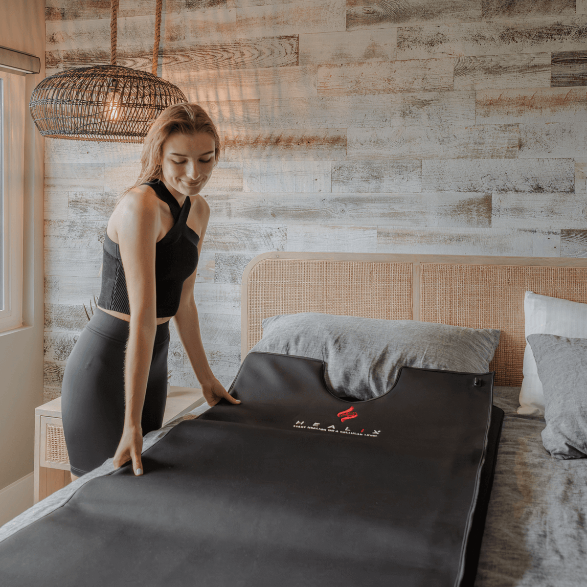 HEALiX Glow Pod 660nm 850nm light therapy
