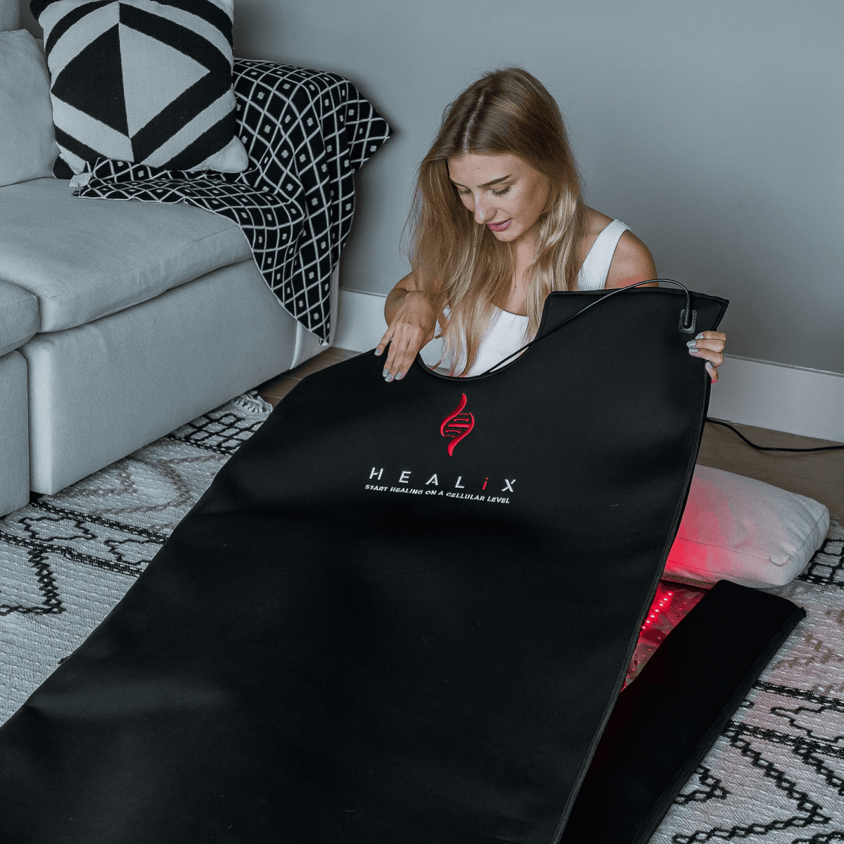 HEALiX Glow Pod portable red light therapy pod