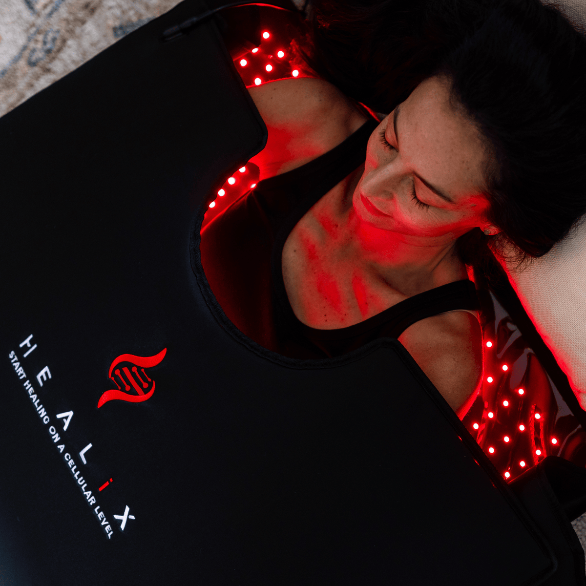 HEALiX Elevate Light Pod | Full-Body Red & Near-Infrared Therapy